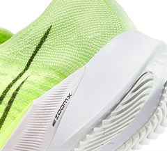 Nike Air Zoom Tempo NEXT% Kadın Koşu Ayakkabı CI9924-700