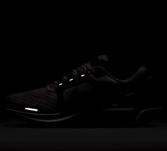 Nike Air Zoom Vomero 16 Kadın Yol Koşu Ayakkabı DA7698-601