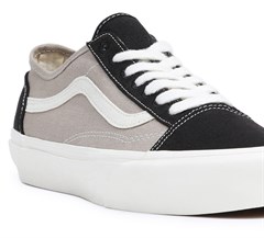 UA Old Skool Tapered VN0A54F4BLK1--