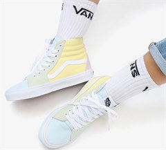 Vans UA SK8-Hi Sneaker Kadın Ayakkabı VN0A7Q5NATD1